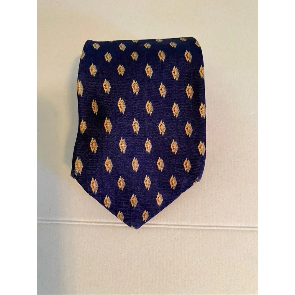 Umberto Bossi Roma Milano Mens Silk Tie Navy Blue Gold Geometric Diamond Pattern